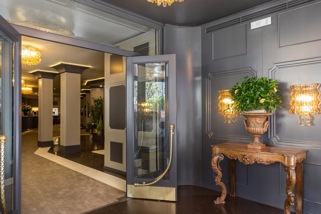 Hotel Beverly Hills — Foto 2